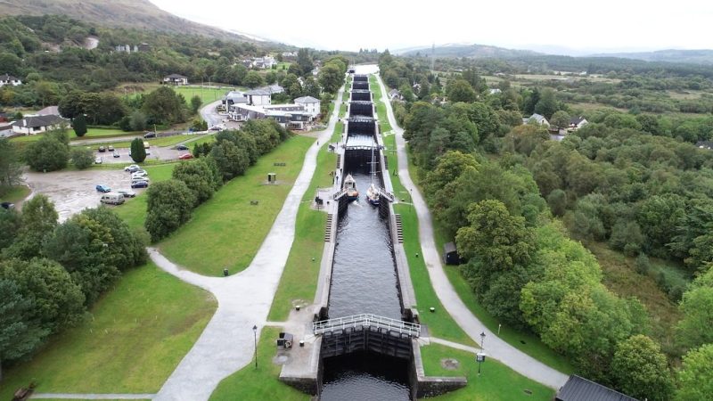 locks caledonisch kanaal