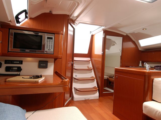 oceanis-37-7